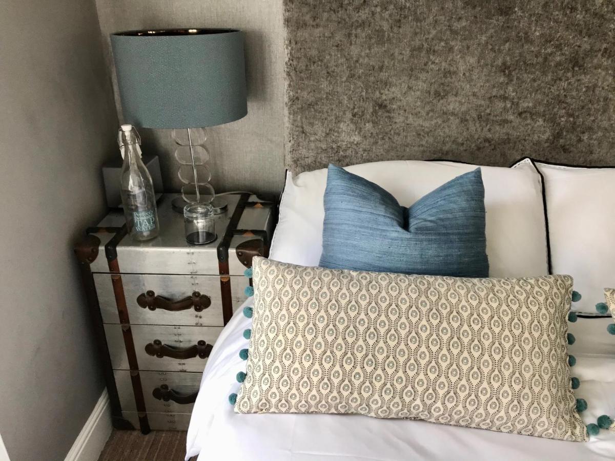 Willow Cottage B&B Yeadon Екстер'єр фото